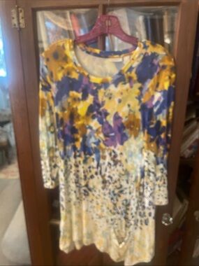 LOGO by Lori Goldstein Yellow, Purple, Blue Floral Tunic Top